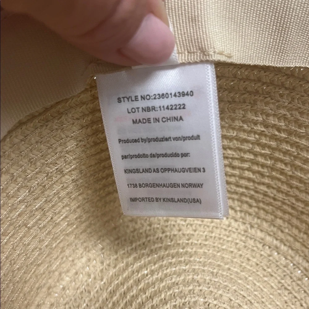 Kingsland Divina Paper Straw Hat w/ Black ribbon glitter stripe metal logo patch
